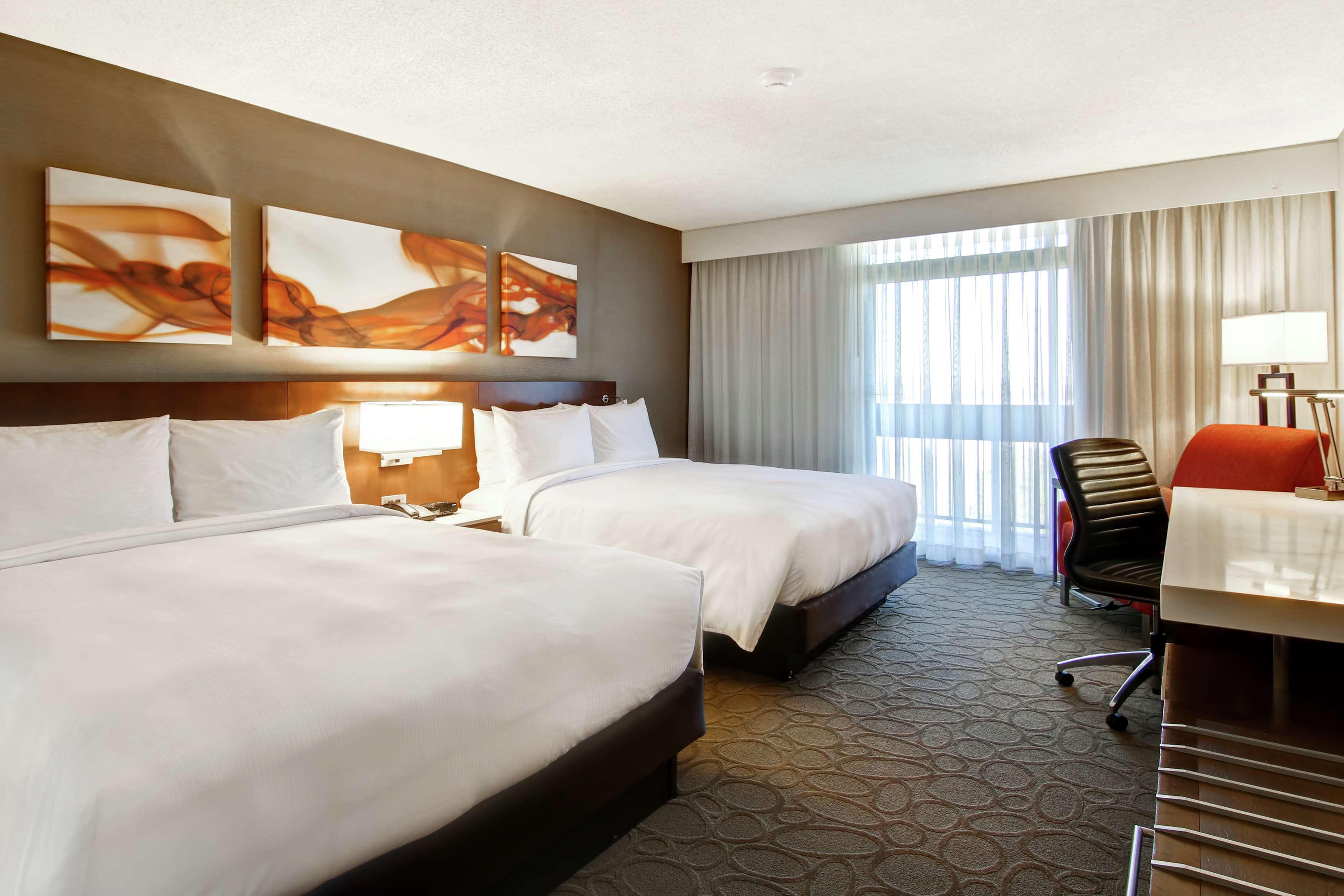 Hilton Mississauga/meadowvale Hotel 4*